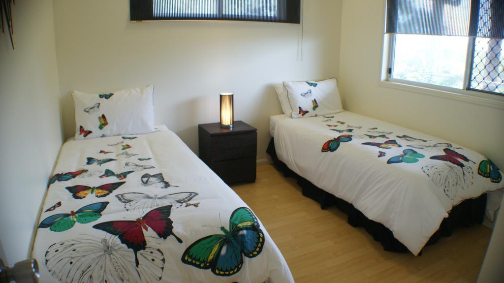 ทินารู ซันเซ็ต รีทรีต Bed & Breakfast Barrine ห้อง รูปภาพ