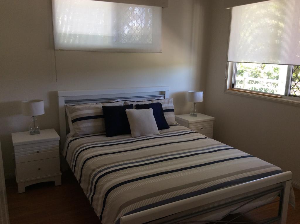 ทินารู ซันเซ็ต รีทรีต Bed & Breakfast Barrine ภายนอก รูปภาพ